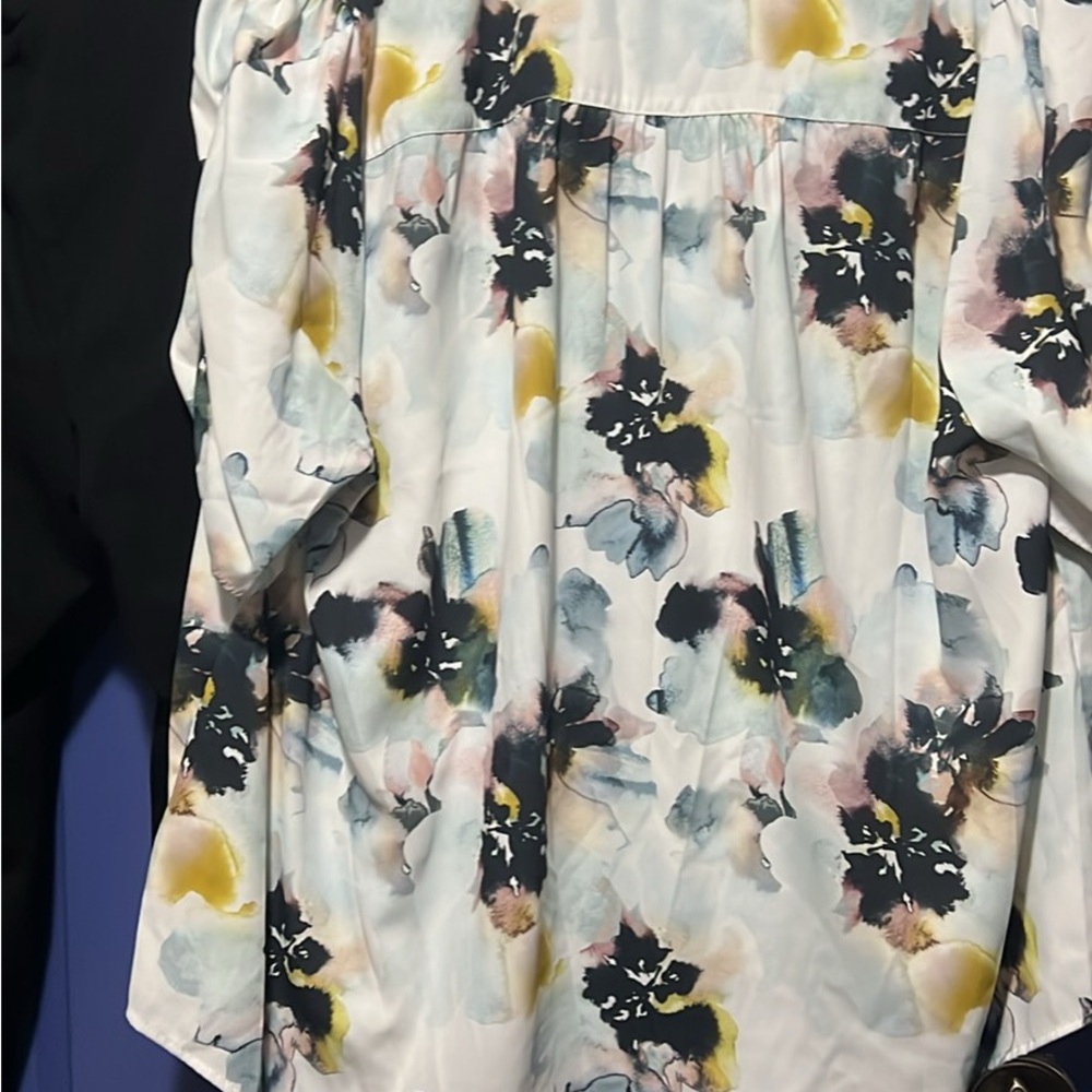 Chic Floral Women's Blouse